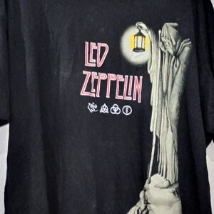 Vintage Led Zeppelin Graphic T-Shirt